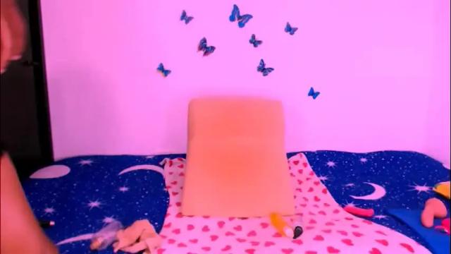 Image 2 of vannesascott Stream on Chaturbate on 3 months ago