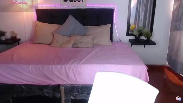 Image 6 of vannesweet_ Stream on Chaturbate on 9 days ago