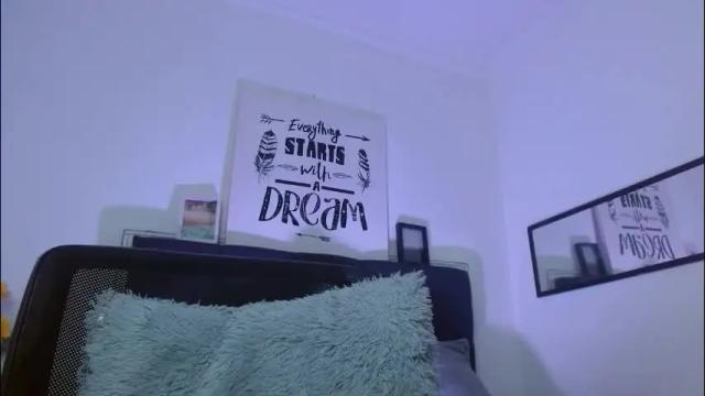 Image 7 of vannesweet_ Stream on Chaturbate on 1 month ago