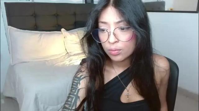 Image 3 of vannesweet_ Stream on Chaturbate on 1 month ago
