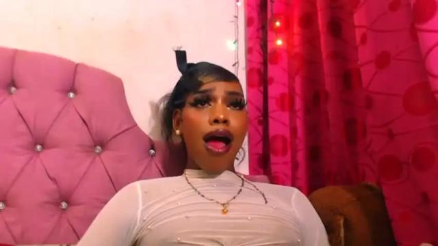 Image 7 of vanniall_princess Stream on Chaturbate on 16 months ago