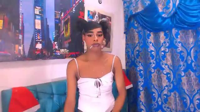 Image 11 of vanniall_princess Stream on Chaturbate on 15 months ago