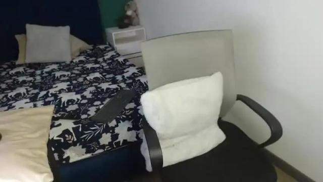 Image 2 of vany_1 Stream on Chaturbate on 16 months ago