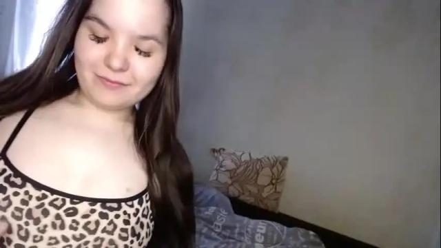 Image 10 of var_kiss Stream on Chaturbate on 1 month ago