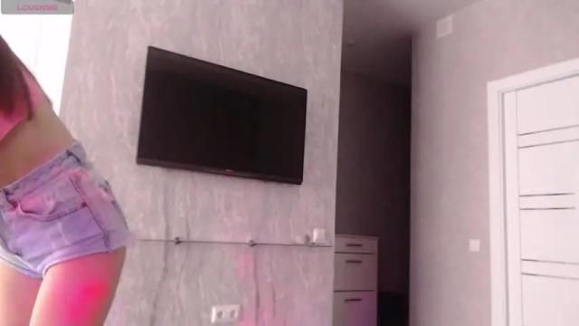 Image 11 of varonica_caprii Stream on Chaturbate on 12 months ago