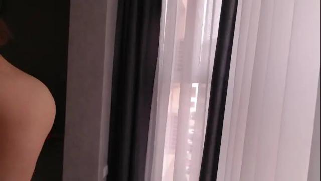Image 7 of varonica_caprii Stream on Chaturbate on 27 days ago