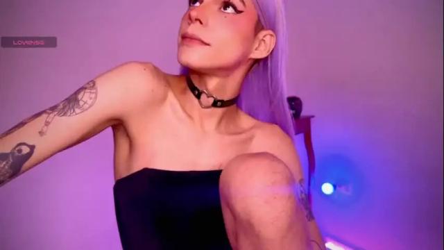 Image 11 of varya_ferreira Stream on Chaturbate on 13 days ago