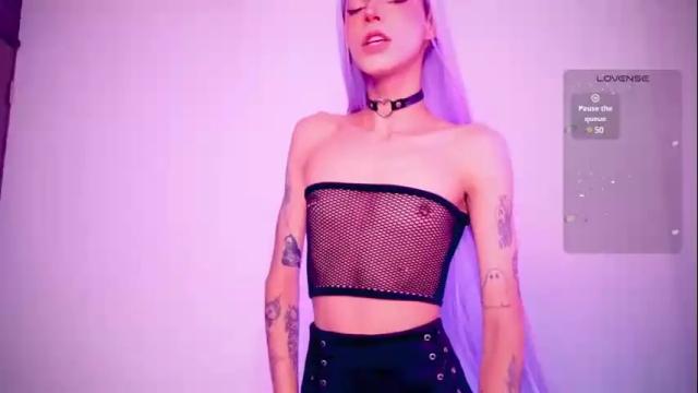 Image 10 of varya_ferreira Stream on Chaturbate on 3 months ago