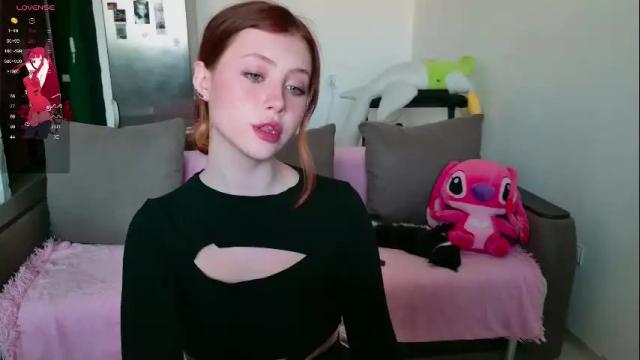 Image 8 of vasilisa_lik Stream on Chaturbate on 4 months ago