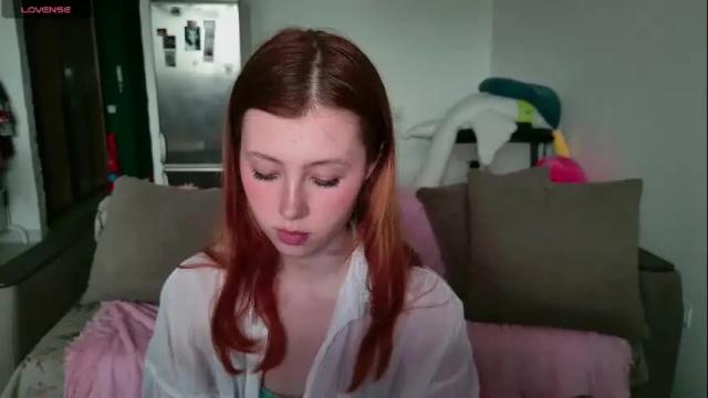 Image 3 of vasilisa_lik Stream on Chaturbate on 4 months ago