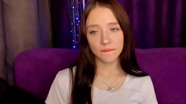 Image 8 of vasilisalove Stream on Chaturbate on 22 days ago