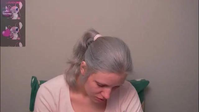 Image 4 of vasya_sylvia Stream on Chaturbate on 21 days ago