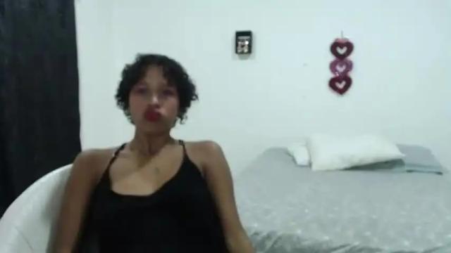 Image 8 of vayolet8 Stream on Chaturbate on 21 months ago