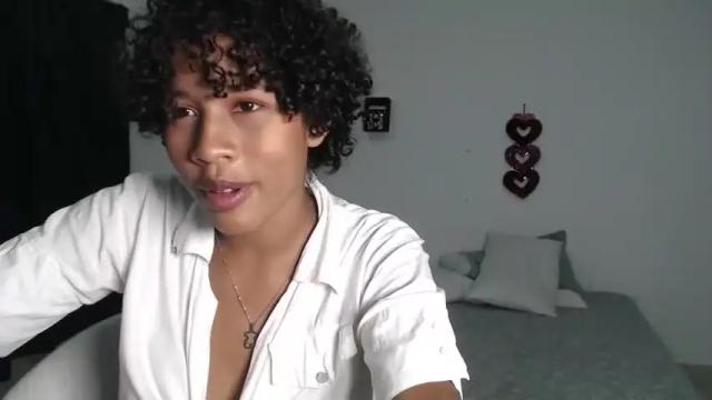 Thumbnail 2, vayolet8's Stream at Chaturbate, 21 months ago