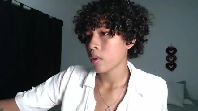 Image 7 of vayolet8 Stream on Chaturbate on 21 months ago