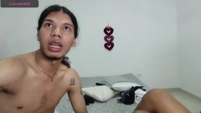 Image 2 of vayolet8 Stream on Chaturbate on 21 months ago