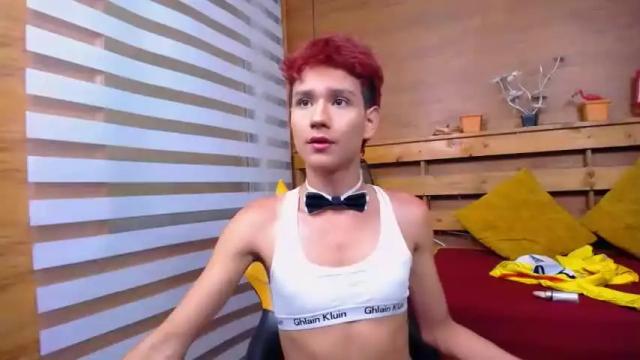 Image 4 of vayoleth_candy Stream on Chaturbate on 18 months ago