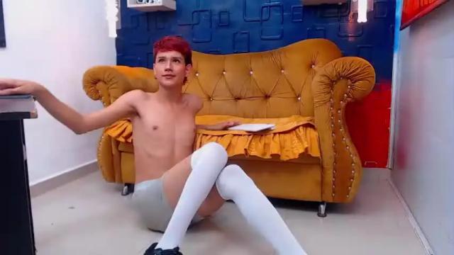 Image 7 of vayoleth_candy Stream on Chaturbate on 18 months ago