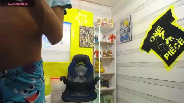Image 7 of vayoleth_candy Stream on Chaturbate on 13 months ago
