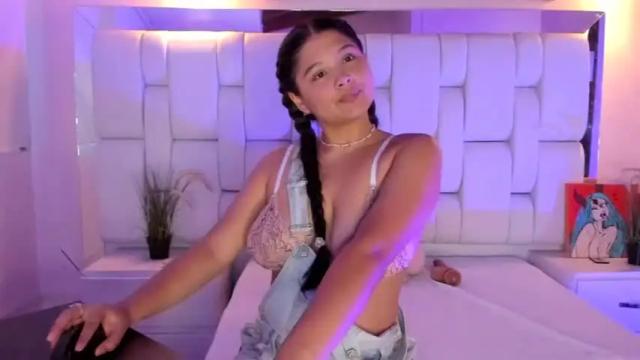 Image 3 of vega_burning Stream on Chaturbate on 20 months ago