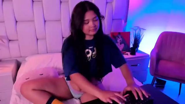 Image 10 of vega_burning Stream on Chaturbate on 20 months ago