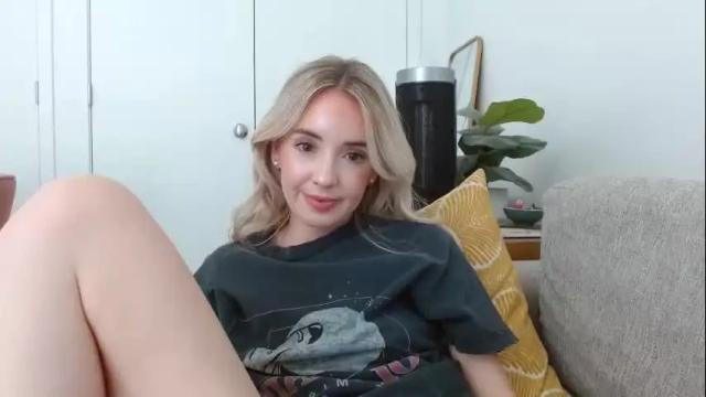 Image 10 of vegansoda Stream on Chaturbate on 4 months ago