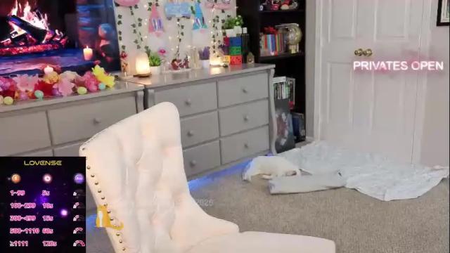 Image 11 of vegas_romance Stream on Chaturbate on 25 days ago