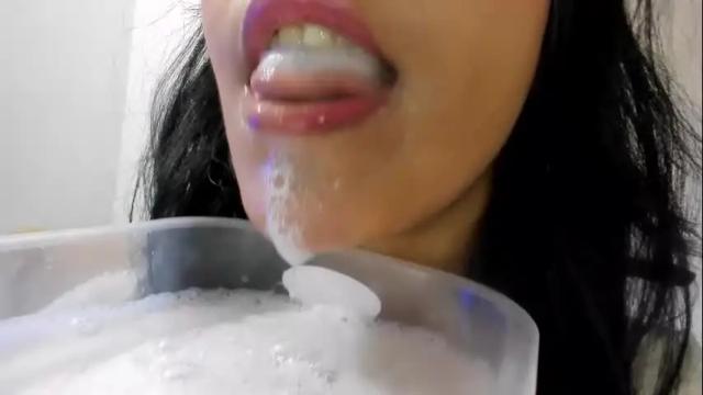 Thumbnail 2, veky_saliva01's Stream at Chaturbate, 1 month ago