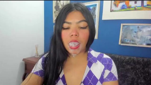 Image 4 of veky_thomsom Stream on Chaturbate on 19 months ago