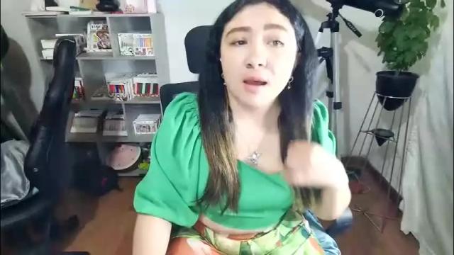 Image 3 of vellarossa Stream on Chaturbate on 1 month ago