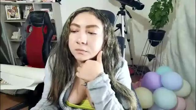 Image 7 of vellarossa Stream on Chaturbate on 11 days ago