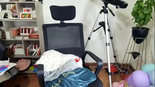 Image 10 of vellarossa Stream on Chaturbate on 10 days ago