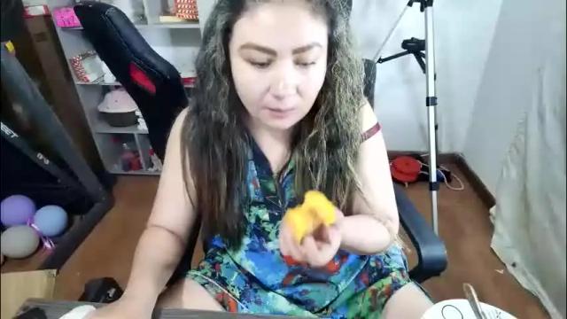 Thumbnail 1, vellarossa's Stream at Chaturbate, 1 month ago