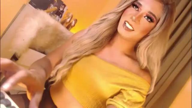 Thumbnail 3, velvet_fux's Stream at Chaturbate, 2 months ago