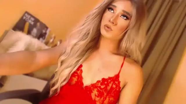 Image 10 of velvet_fux Stream on Chaturbate on 2 months ago