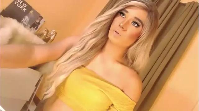 Image 10 of velvet_fux Stream on Chaturbate on 1 month ago