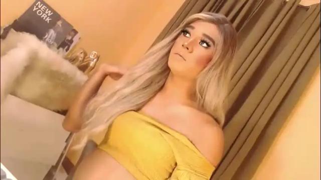 Image 8 of velvet_fux Stream on Chaturbate on 1 month ago