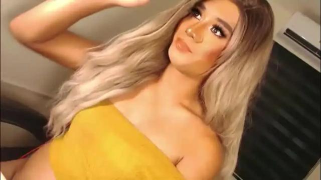 Image 12 of velvet_fux Stream on Chaturbate on 5 days ago