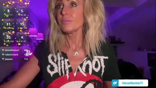 Image 10 of velvetbarbie Stream on Chaturbate on 1 month ago