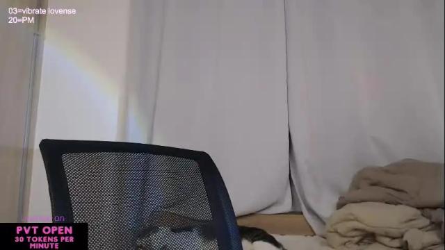 Image 2 of velvetcrystal Stream on Chaturbate on 2 months ago