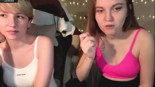 Image 12 of velvetvalkyries Stream on Chaturbate on 1 month ago