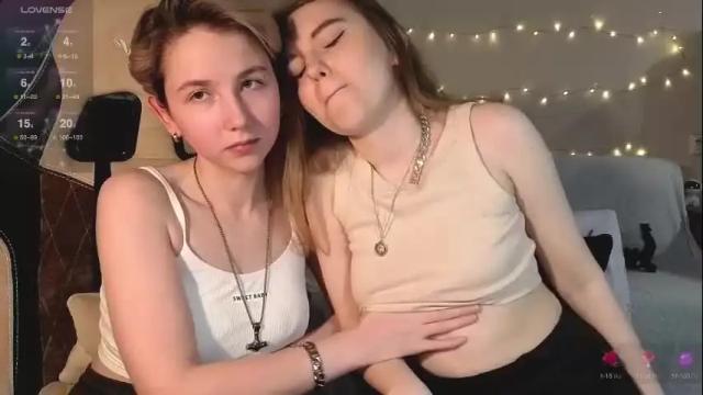 Thumbnail 3, velvetvalkyries's Stream at Chaturbate, 1 month ago