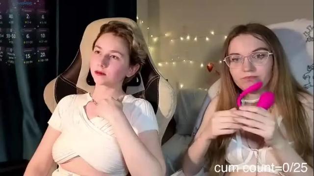 Thumbnail 1, velvetvalkyries's Stream at Chaturbate, 29 days ago