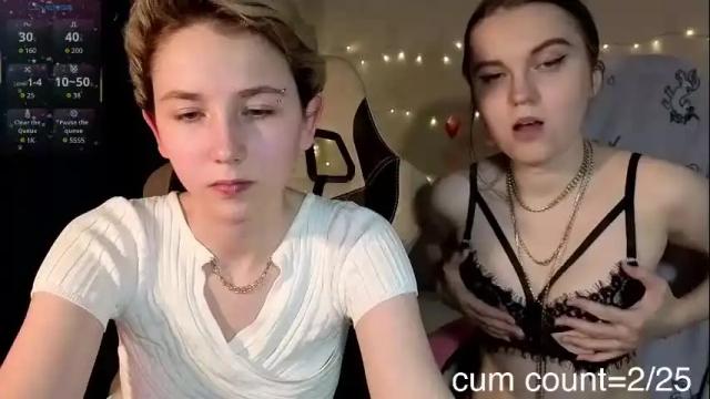 Image 10 of velvetvalkyries Stream on Chaturbate on 29 days ago