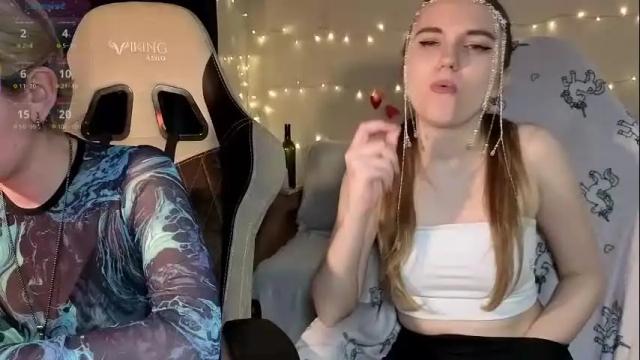 Thumbnail 2, velvetvalkyries's Stream at Chaturbate, 25 days ago
