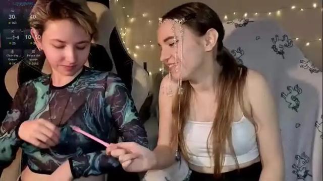 Image 7 of velvetvalkyries Stream on Chaturbate on 27 days ago