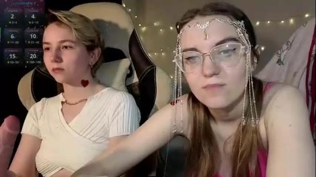 Image 6 of velvetvalkyries Stream on Chaturbate on 23 days ago