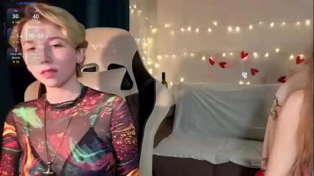 Image 3 of velvetvalkyries Stream on Chaturbate on 10 days ago
