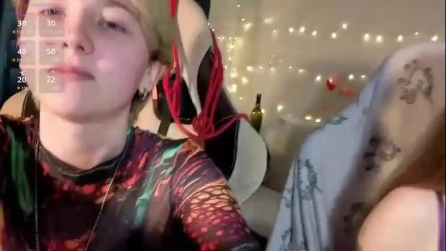 Image 3 of velvetvalkyries Stream on Chaturbate on 9 days ago