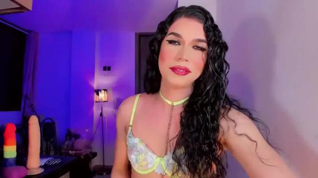 Image 12 of venecismarin Stream on Chaturbate on 14 months ago